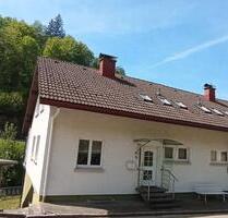 Gepflegte Doppelhaushälfte - 375.000,00&nbsp;EUR Kaufpreis, ca.&nbsp; 150,00&nbsp;m&sup2; in Todtnau (PLZ: 79674)