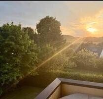 Sonnige 3-Zi.-Whg. mit Balkon + Einbauküche, Mietwohnung Miete - Bielefeld Schildesche