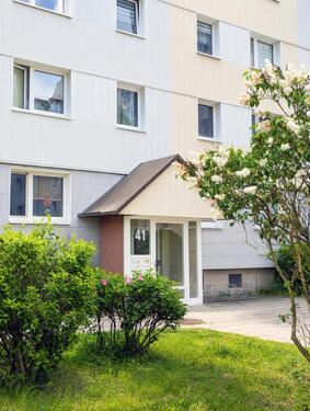 Foto - Gut geschnittene 2,5-Raum-Wohnung mit hellen Räumen und Stadtblick
