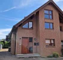 Solides 2.5 Parteien Haus mit freier 5 Zimmer Wohnung von privat - Grevenbroich Hemmerden