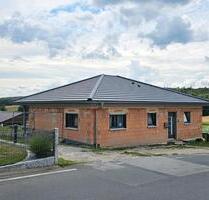 Einfamilienhaus - 399.000,00 EUR Kaufpreis, in Wachenroth (PLZ: 96193)