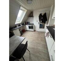 Gemütliche 1 ZKB im Dachgeschoss mit Südbalkon - Schwabmünchen