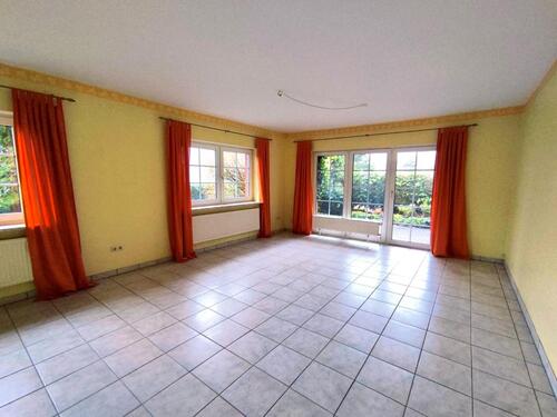 Foto - 3 Zimmer Erdgeschoßwohnung in Burg (Dithmarschen)