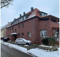 MFH mit 8 Wohneinheiten 2 Garagen 9 PKW-Stellplätze verkaufen - Salzgitter Ortschaft Südost