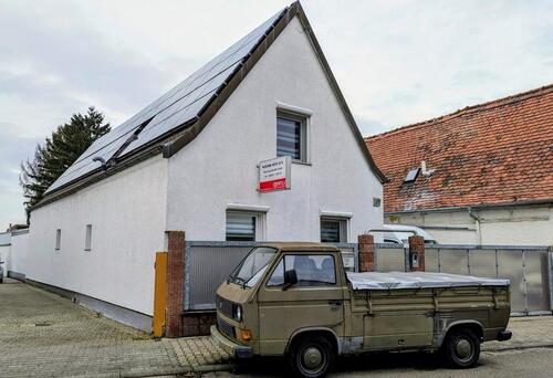 Foto - Einfamilienhaus mit großem Grundstück in Lampertheim