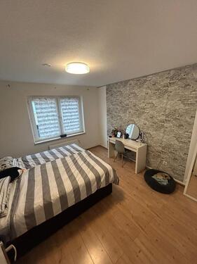 Foto - Schöne 2-Zimmer-Wohnung in Krefeld ( zum 1.12 abzugeben )