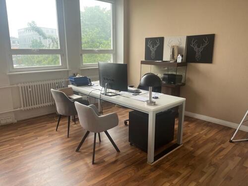 Foto - Helles & zentrales Büro mit Parkplätzen – 91 m² in Neu-Ulm