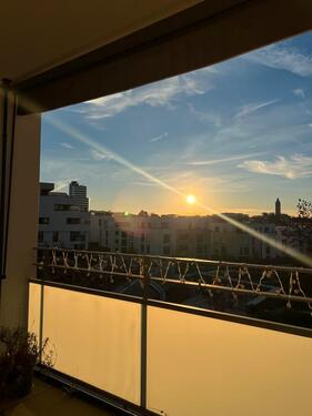 Foto - Helle möblierte 1,5-Zimmer-Wohnung mit Balkon, Stellplatz