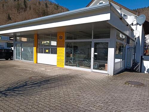 Foto - Lager oder Austellung Halle - 650,00&nbsp;EUR Kaltmiete, ca.&nbsp; 6,80&nbsp;m&sup2;