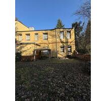 KEINE ANFRAGEN MEHR: Familienfreundliches Haus mit Garten in ruhiger Hinterhoflage in Gelsenkirchen