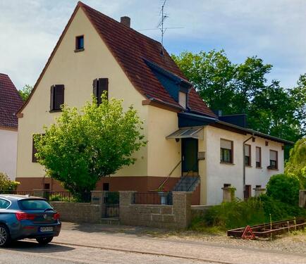 Foto - Wohnhaus in Kirkel - 250.000,00&nbsp;EUR Kaufpreis, ca.&nbsp; 170,00&nbsp;m&sup2;