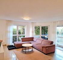 Helle 3-Zimmer Erdgeschosswohnung mit Terrasse & zwei Stellplätze - Flörsheim am Main