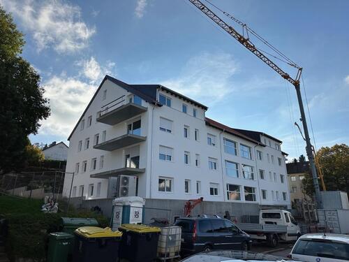 Foto - Mehrfamilienhaus mit 24 Wohnungen + 26 TG Stpl. + 7 Stpl. + KFW40