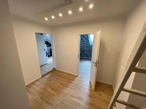 Foto - Schicke Dachgeschosswohnung um Herzen Krefelds