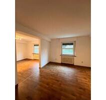 Helle Untergeschosswohnung mit Charme und guter Raumaufteilung - Wetter (Ruhr) Helle Untergeschosswohnung mit Charme und guter Raumaufteilung - Wetter (Ruhr)