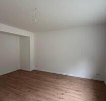 Platz für Kinder, Lego und Familienleben - 3 Zimmerwohnung mit Fernseherecke - auf Wunsch mit EBK - Wolfsburg Alt-Wolfsburg