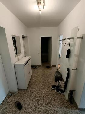 Foto - Ein Zimmer in 3 zimmer WG frei - 720,00&nbsp;EUR Kaltmiete, ca.&nbsp; 18,00&nbsp;m&sup2;