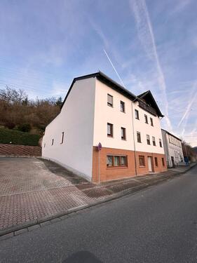 Foto - Wohnung in Fachbach - 950,00 EUR Kaltmiete,
