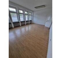 Vielseitig nutzbare Gewerbefläche in Hans Dietrich Genscher Platz 9 in Wuppertal!