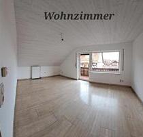Schöne Dachgeschosswohnung - 500,00 EUR Kaltmiete, in Nentershausen (PLZ: 36214)