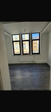 Foto - Zu vermieten ist eine 3-Zimmer-Wohnung