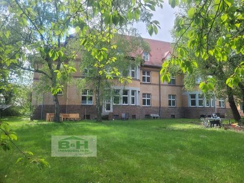 Foto - Hübsche 3 Raum Dachwohnung ca. 67 qm in Bitterfeld bei Sandersdorf mit Blick ins Grüne