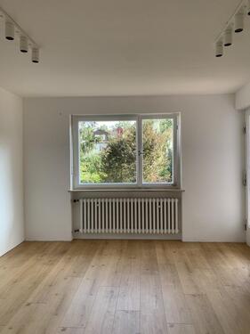 Foto - Sanierte WG-Wohnung im 1.OG in Gerbrunn. 2 min zur Uni Hubland
