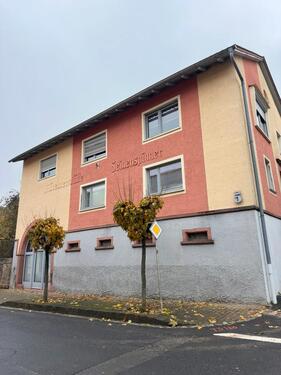 Foto - Einfamilienhaus mit Tenne und Garten