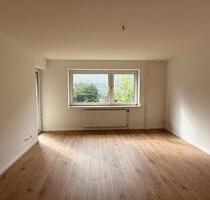 Komfort & Ruhe – schöne Wohnung für Menschen die Entspannung wünschen, mit EBK & Balkon - Wolfsburg Alt-Wolfsburg