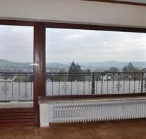 Großzügige 3 Zimmer EG-Wohnung mit Balkon in Solms - Niederbiel - Wetzlar