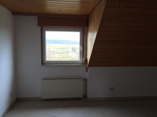 Foto - Dachgeschoßwohnung in Waldalgesheim zur Miete