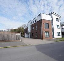Moderne 3-Zimmer-Erdgeschosswohnung mit Terrasse & Stellplatz - Scheeßel