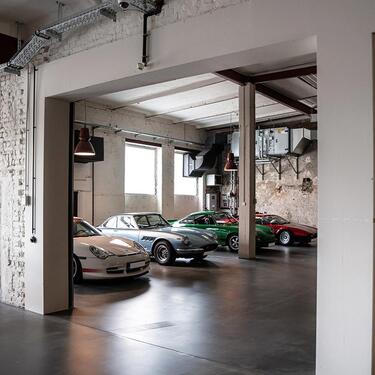 Foto - Die besondere Garage in Dreieich - Stellplätze für Sammlerfahrzeuge