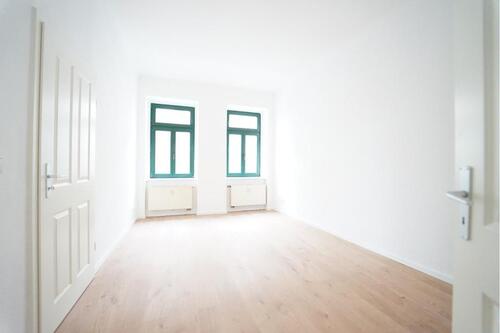 Foto - * frisch renoviert * 2-Raum Wohnung mit Balkon in guter Lage *