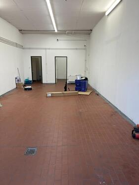 Foto - 65m² Lager zu vermieten zentral bei Messe Laatzen