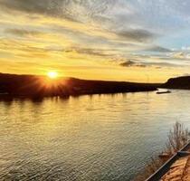 Dachgeschosswohnung in direkter Rheinlage, traumhafte Aussicht - Linz am Rhein