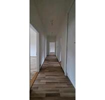 4-Zimmer 100m2 Baden-Baden - 1.250,00&nbsp;EUR Kaltmiete, ca.&nbsp; 100,00&nbsp;m&sup2; in Baden-Baden (PLZ: 76532) Balg