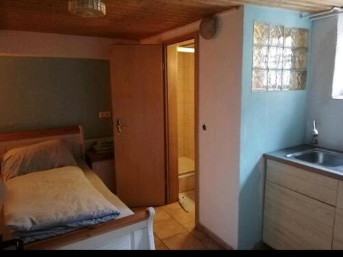 Foto - Zimmer zu vermieten - 20,00 EUR Kaltmiete,