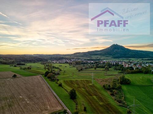 Foto - Zuhause ankommen in Welschingen! Großzügige 160 qm-Wohnung mit toller Küche und Gemeinschaftsgarten