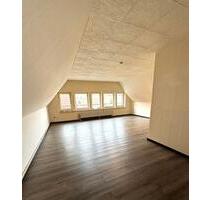 Große 5-6 Zimmer Wohnung mit KücheBadewanne zentral in Fürstenau