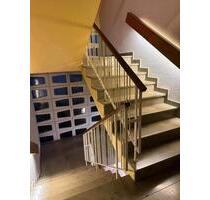 Kern, Modernisiert, Möbliert mit Einbauküche Wohnung Verkauf - Hildesheim Bockfeld