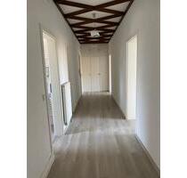 Freundliche 3-Zimmer-Wohnung mit EBK und Balkon in Pforzheim