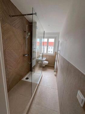 Foto - Helle 2-Raumwohnung mit Einbauküche, modernem Badezimmer & Balkon