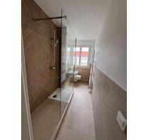 Helle 2-Raumwohnung mit Einbauküche, modernem Badezimmer & Balkon - Dresden Blasewitz