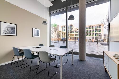 Foto - Privater Büroraum ganz auf Ihre individuellen Unternehmensbedürfnisse angepasst in Regus Baseler Strasse