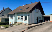 Foto - Freistehendes 1-2 Familienhaus mit rd. 1.700 m2 großem Grundstück