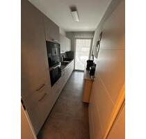 Moderne 2 Zimmerwohnung mit großem Balkon und TG - Schloß Holte-Stukenbrock