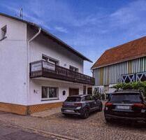 Provisionsfreies Einfamilienhaus mit viel Platz u. Scheune - Grünberg