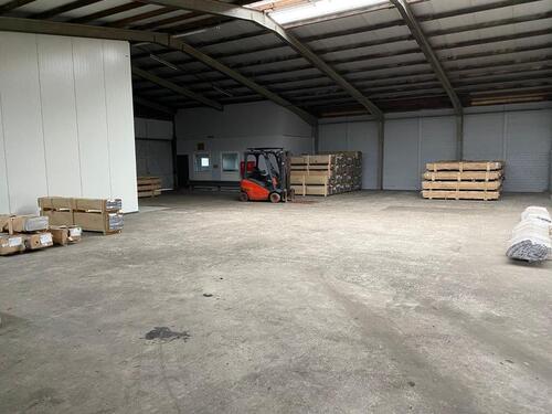 Foto - Lagerhalle Lagerraum Gewerbehalle Stellfläche 500qm Halle