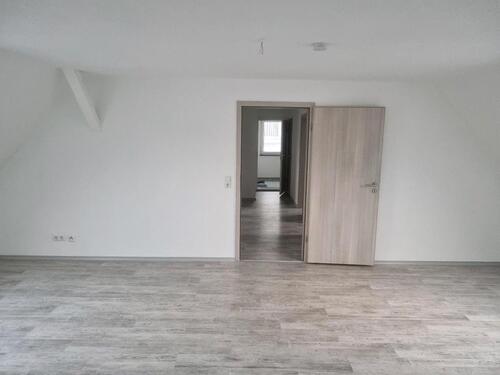 Foto - 3 Zimmer Wohnung - 750,00&nbsp;EUR Kaltmiete, ca.&nbsp; 100,00&nbsp;m&sup2;